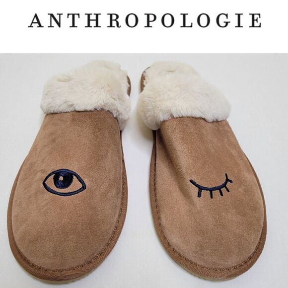 Anthropologie Shoes - NEW 8 ANTHROPOLOGIE SOLUDOS WINK PLUSH FAUX FUR TAN UGG STYLE SLIPPERS 38 1/2